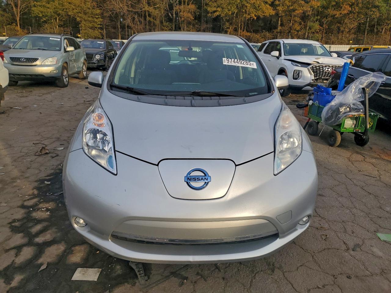 2015 NISSAN LEAF