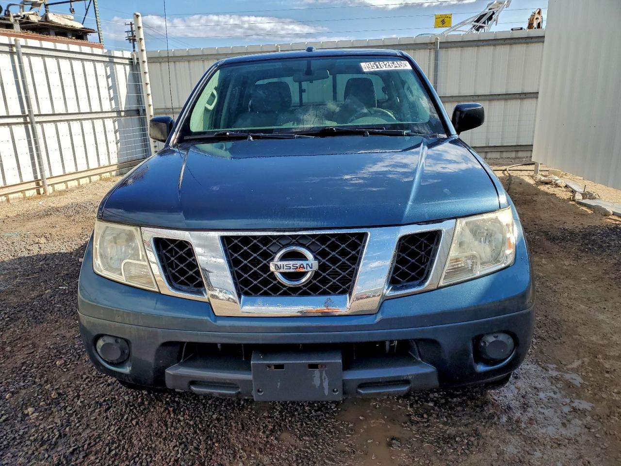 2014 NISSAN Frontier