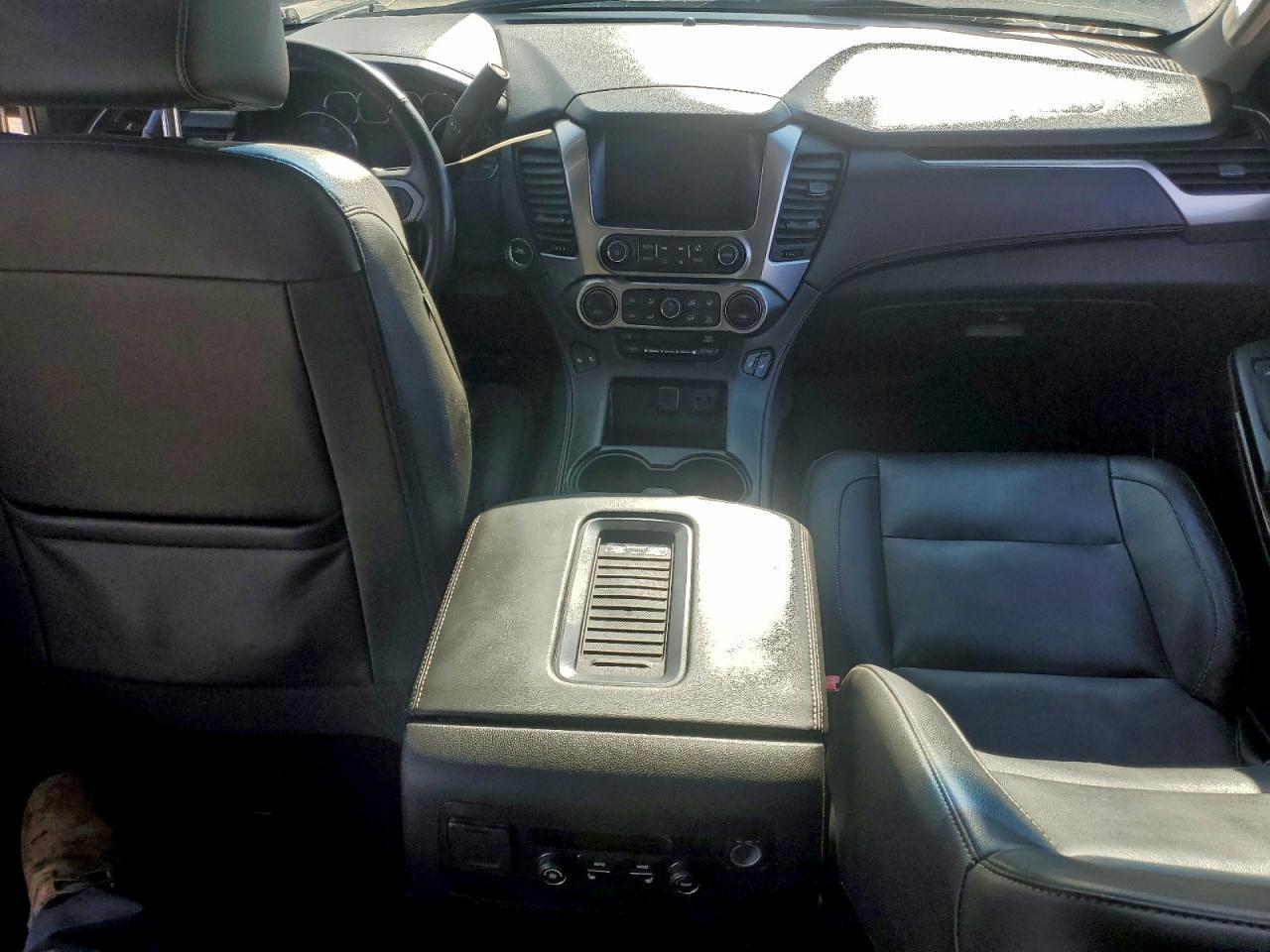 2016 CHEVROLET Tahoe