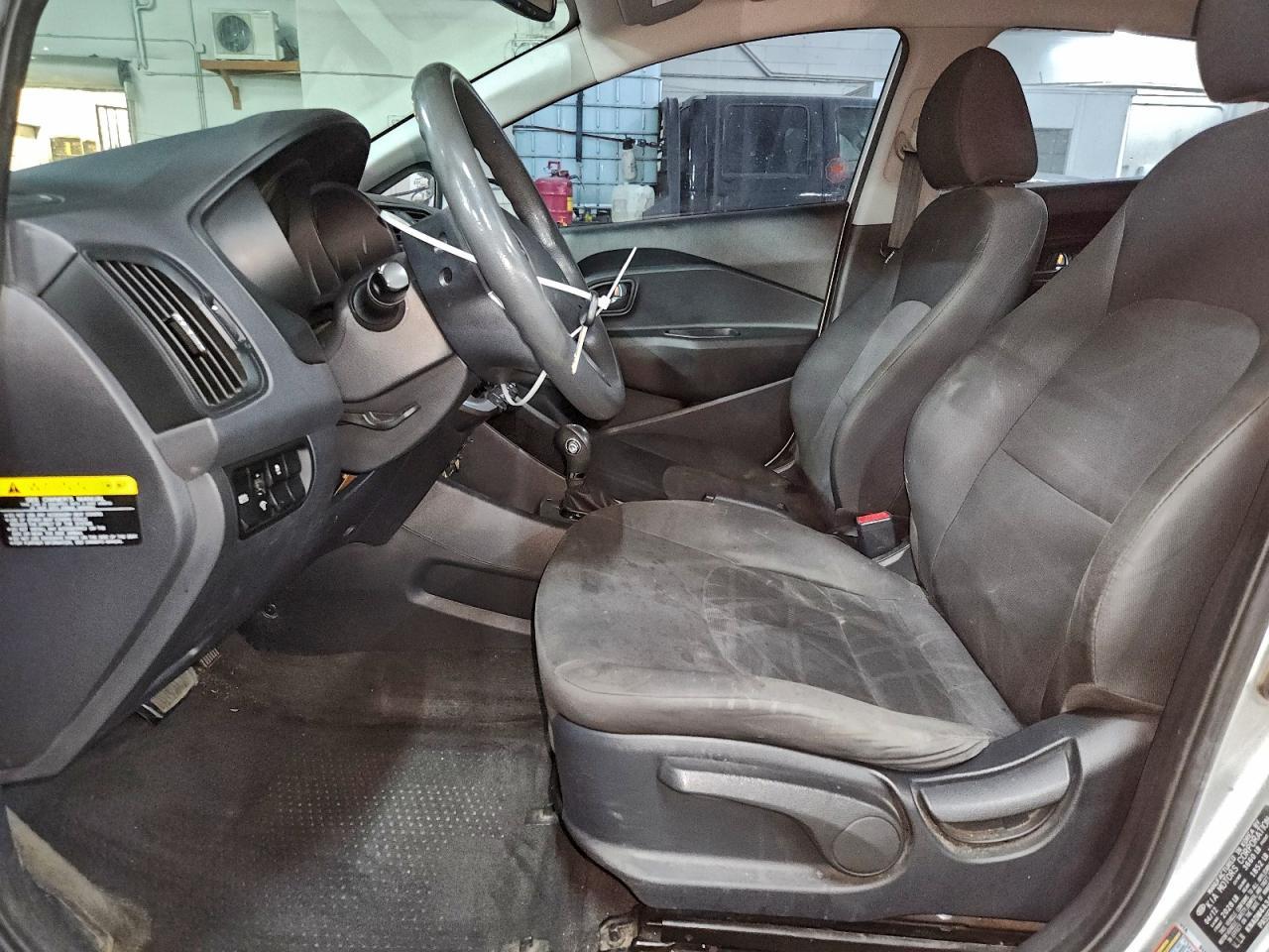 2013 KIA RIO