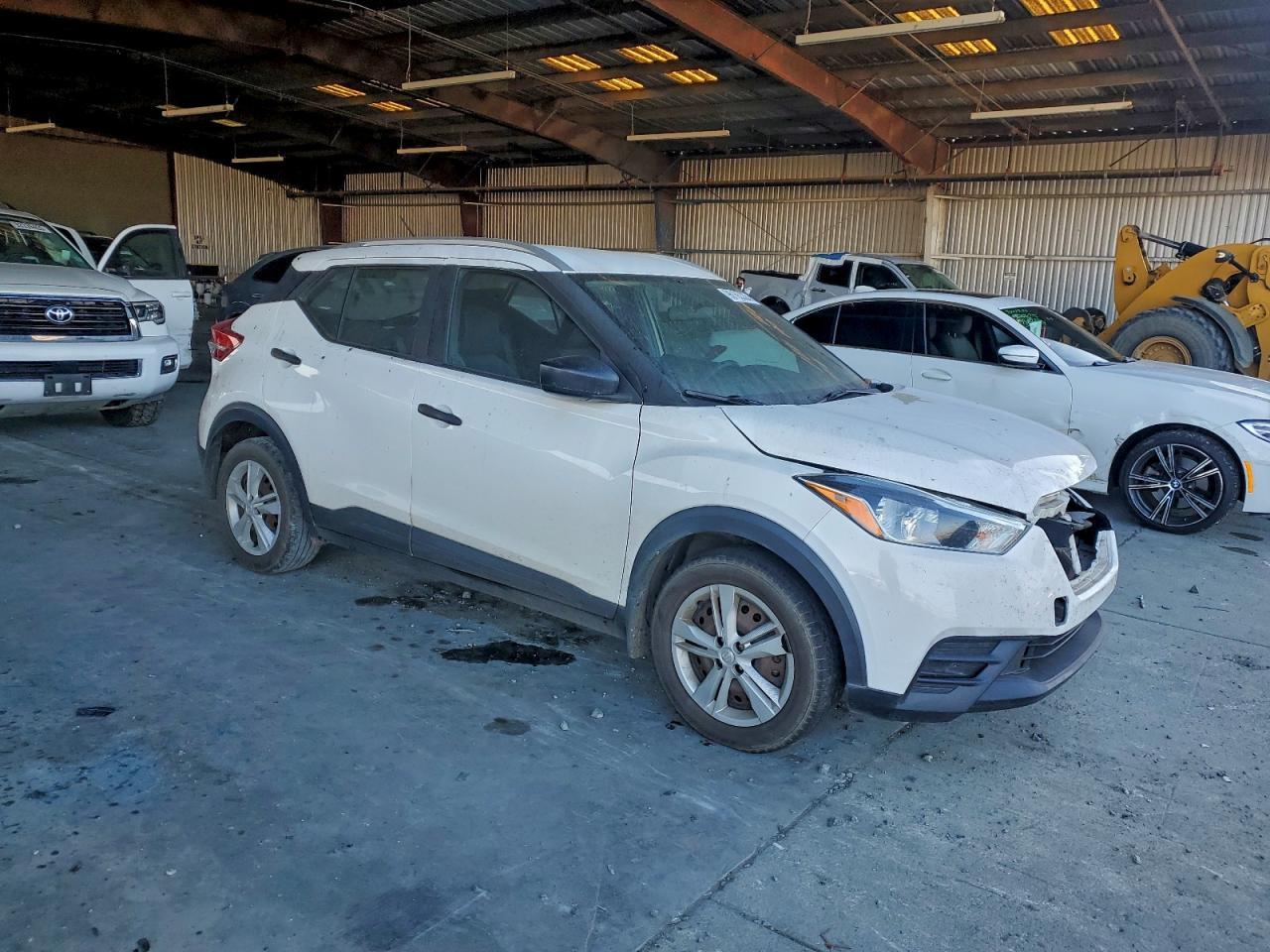 2018 NISSAN KICKS