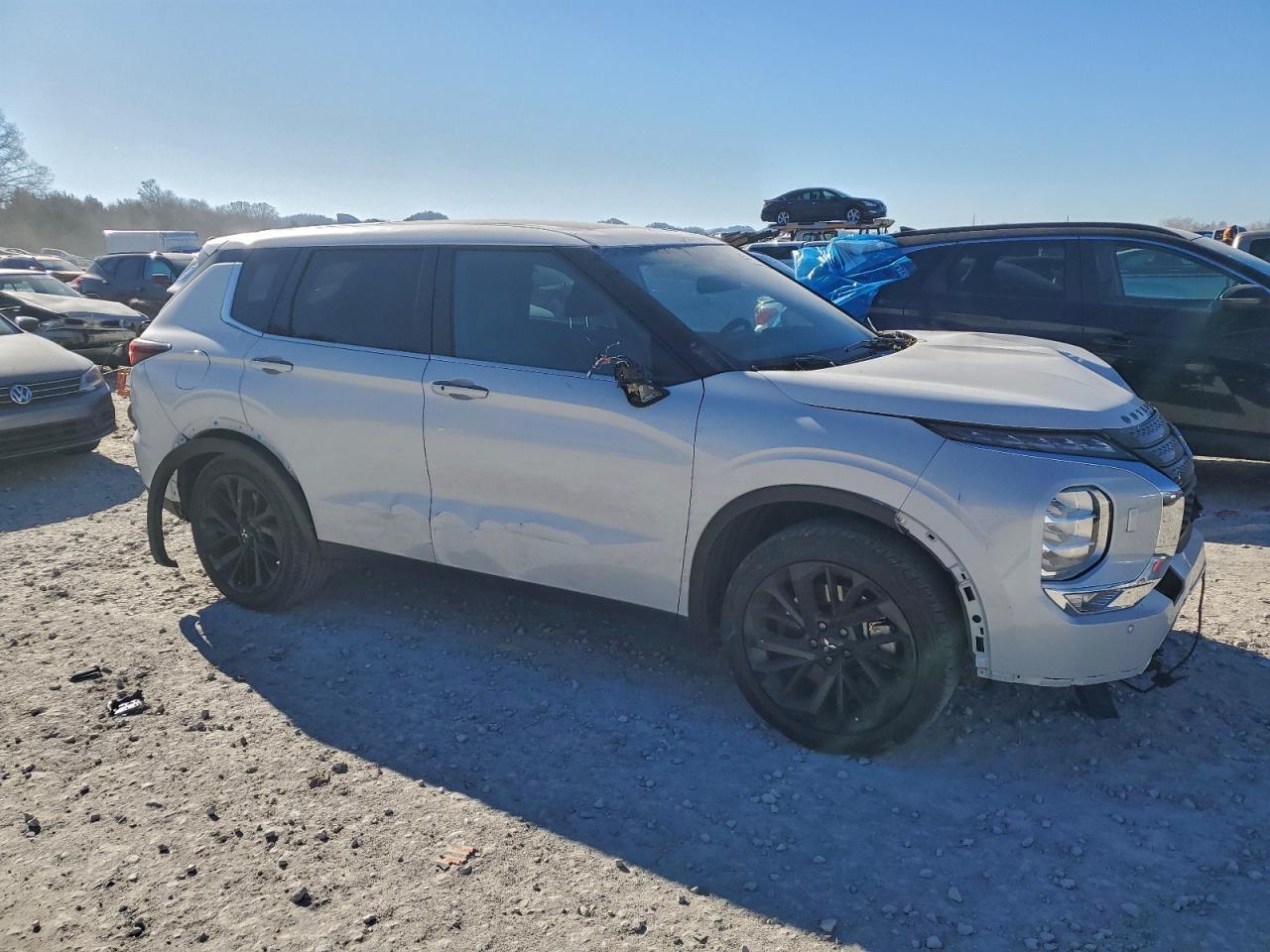 2024 MITSUBISHI outlander