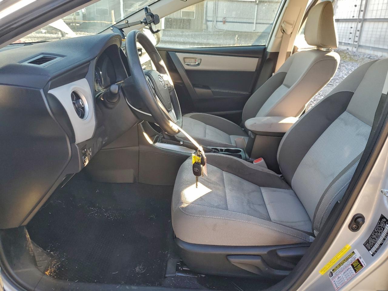 2017 TOYOTA COROLLA