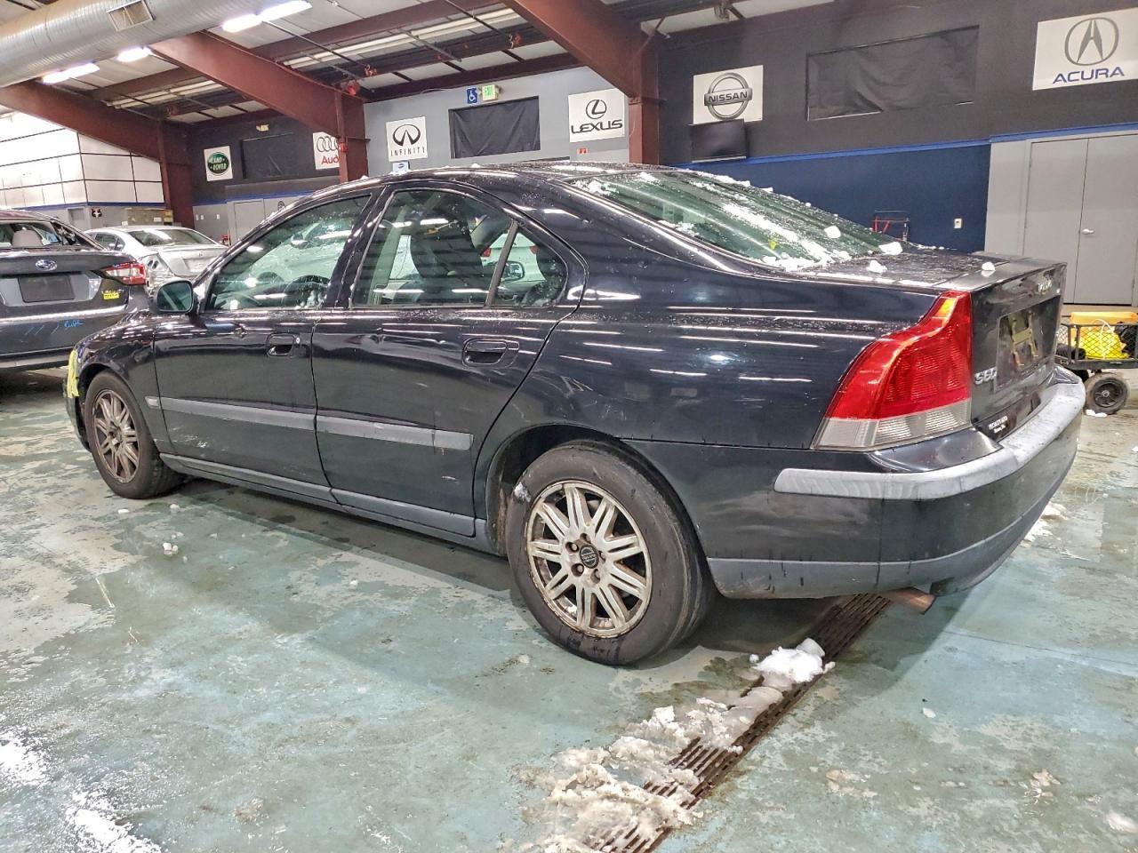 2004 VOLVO S60