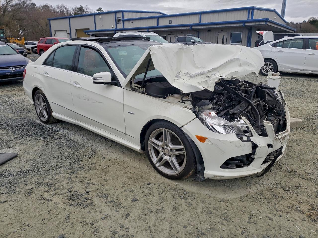 2012 MERCEDES-BENZ E-Class