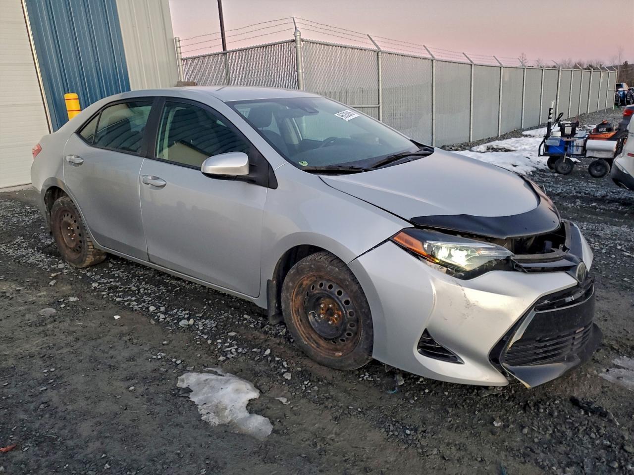 2018 TOYOTA COROLLA