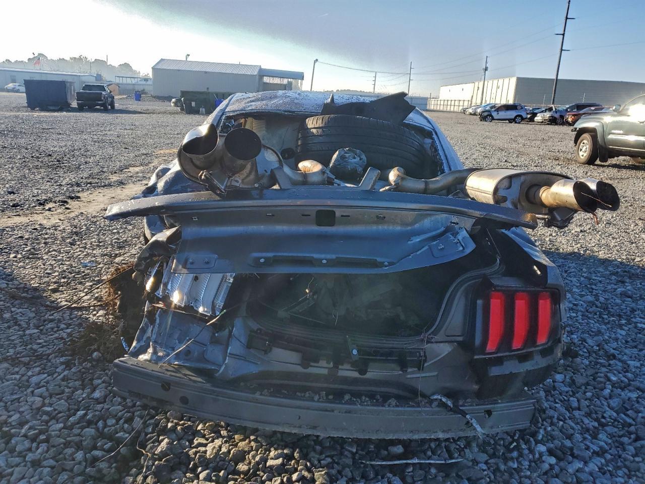 2021 FORD MUSTANG