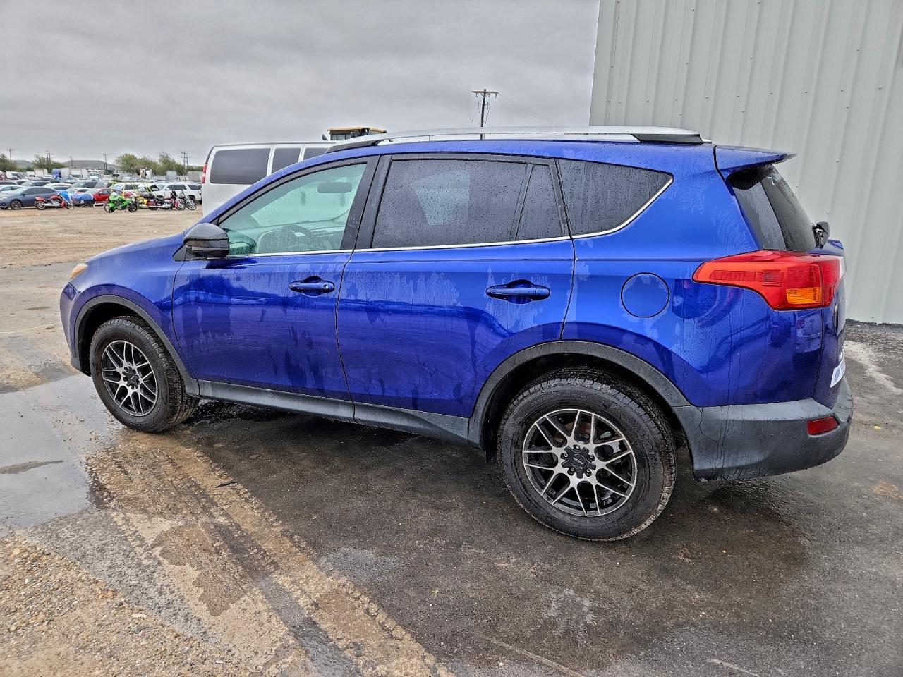 2015 TOYOTA RAV4