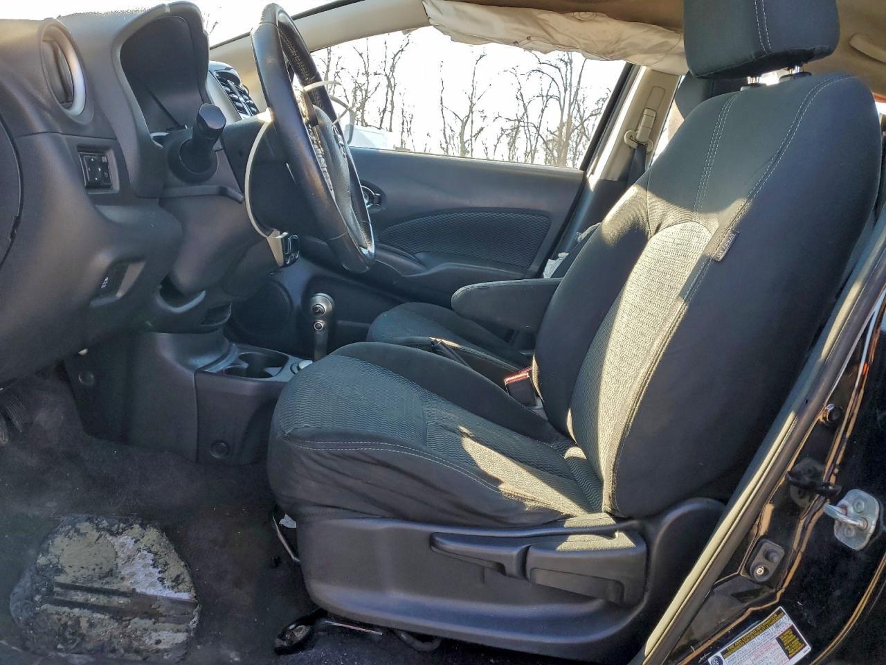 2016 NISSAN Versa Note