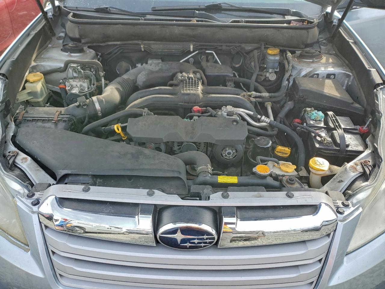 2013 SUBARU Outback