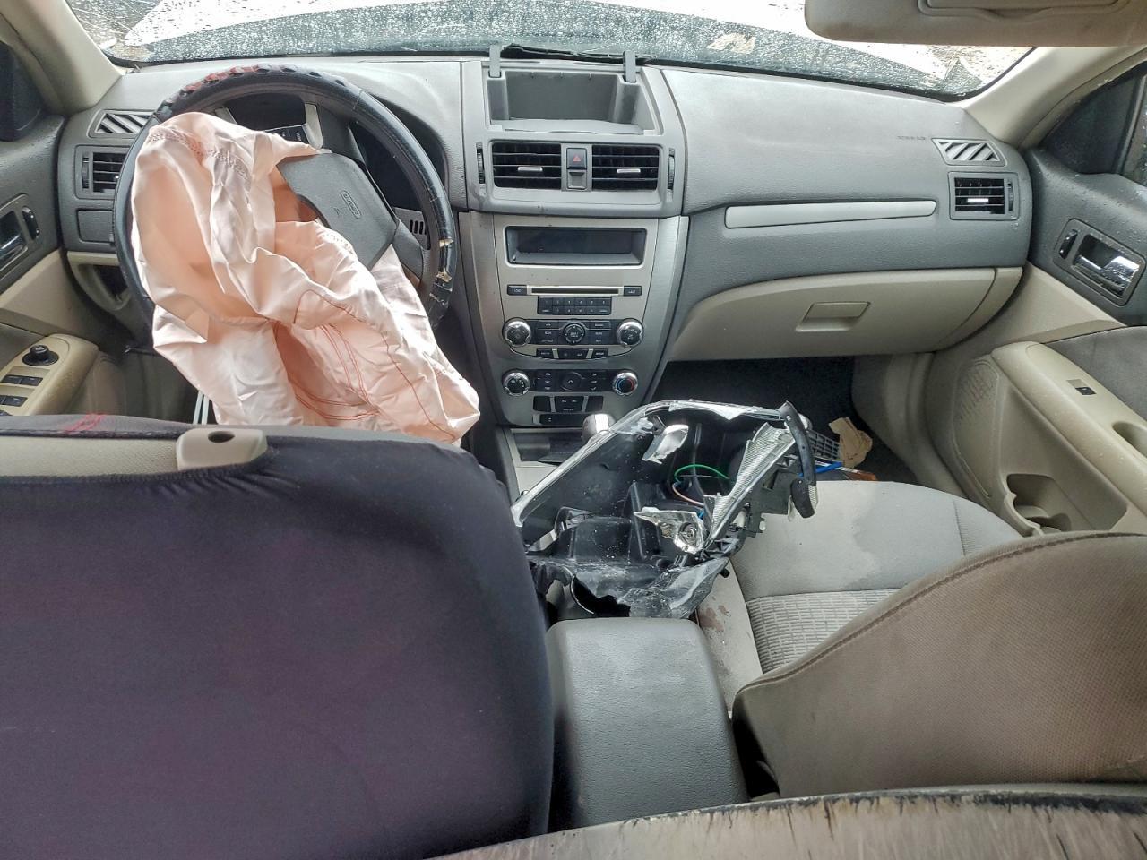 2010 FORD FUSION