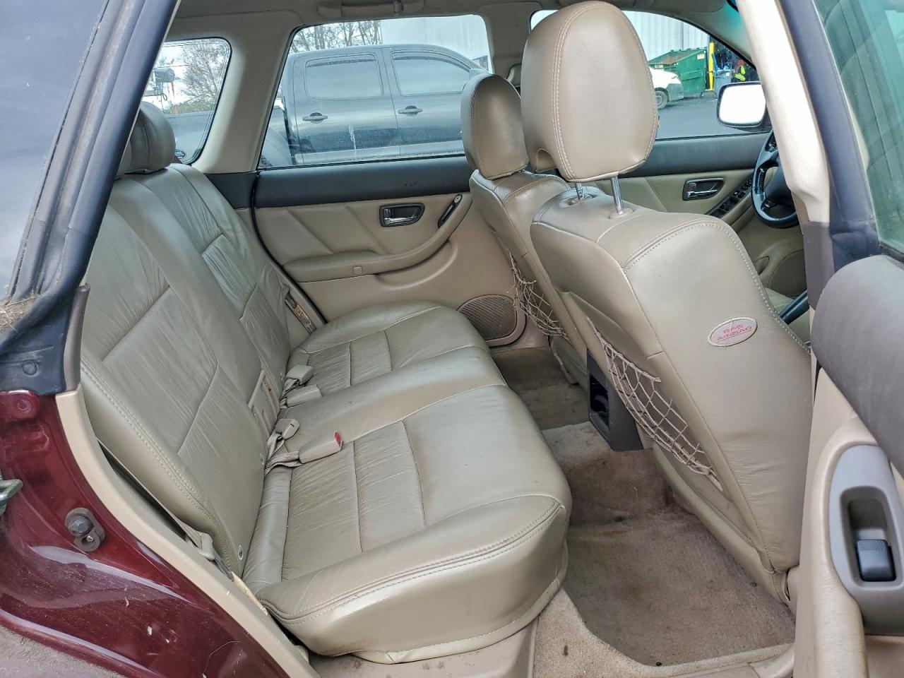 2001 SUBARU Legacy