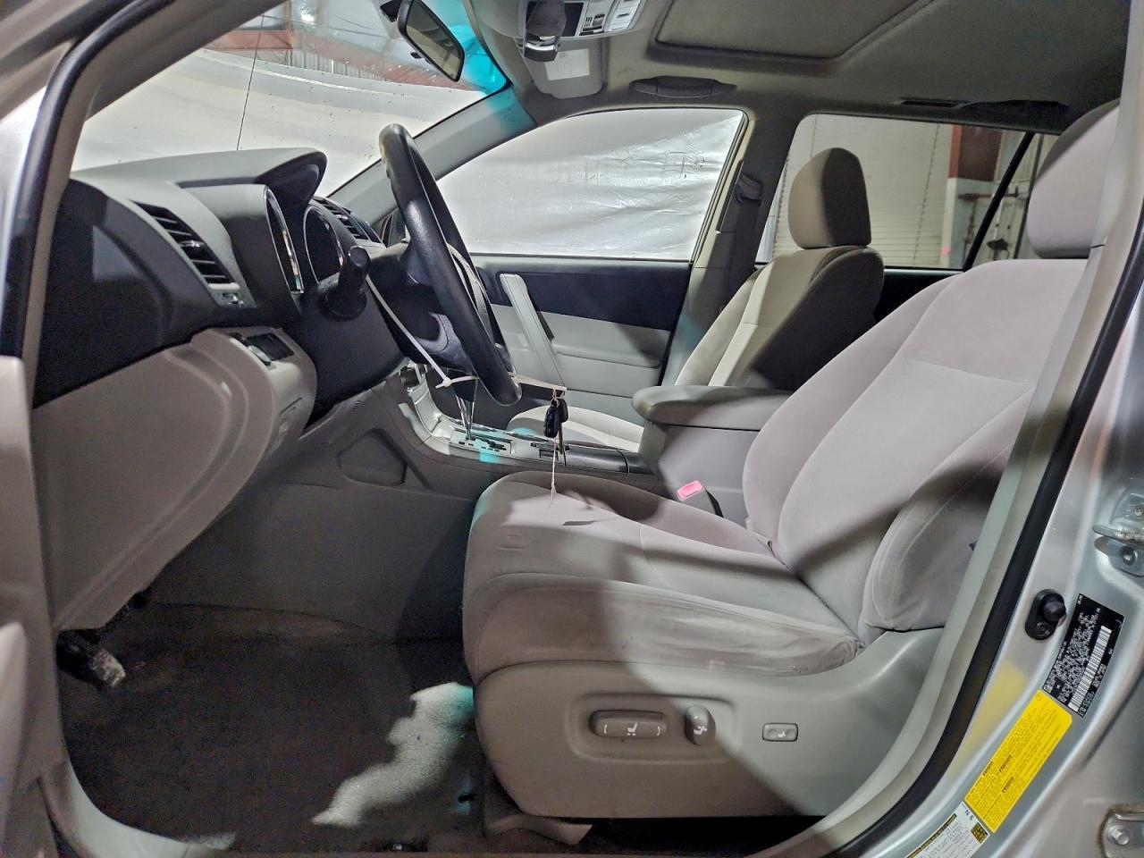 2008 TOYOTA HIGHLANDER