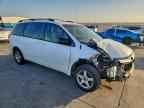 2009 TOYOTA SIENNA