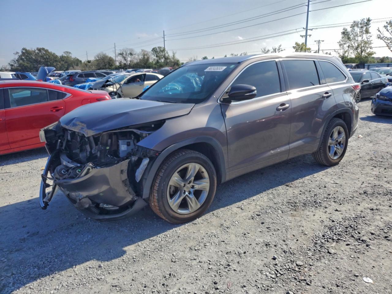 2015 TOYOTA HIGHLANDER