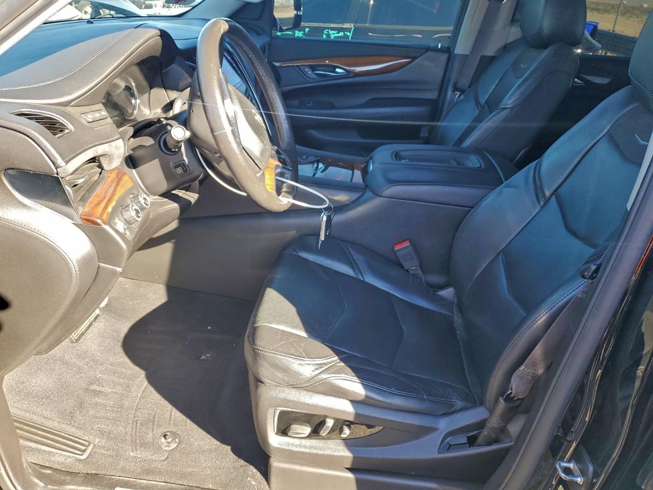 2016 CADILLAC Escalade ESV