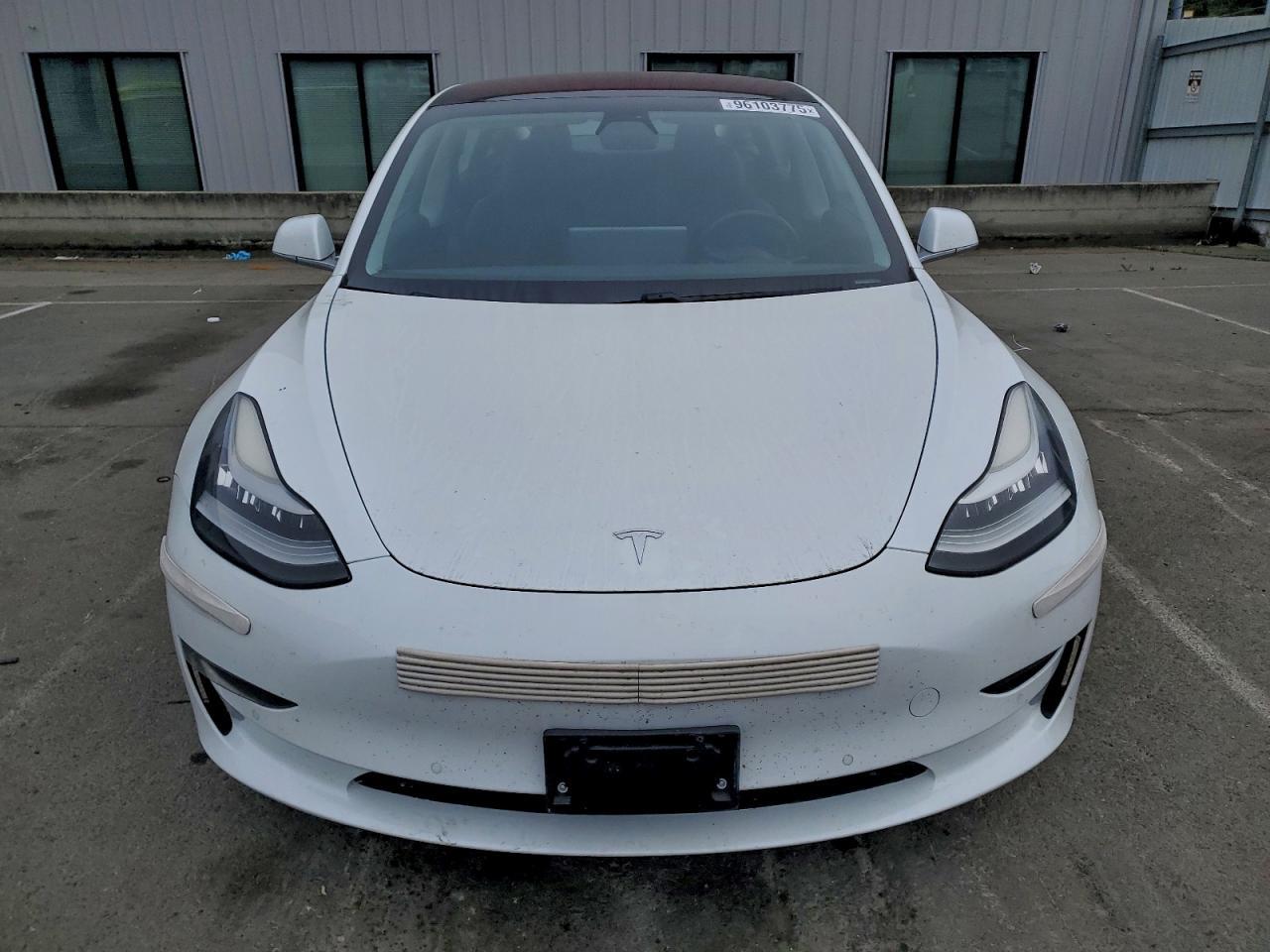 2017 TESLA MODEL 3