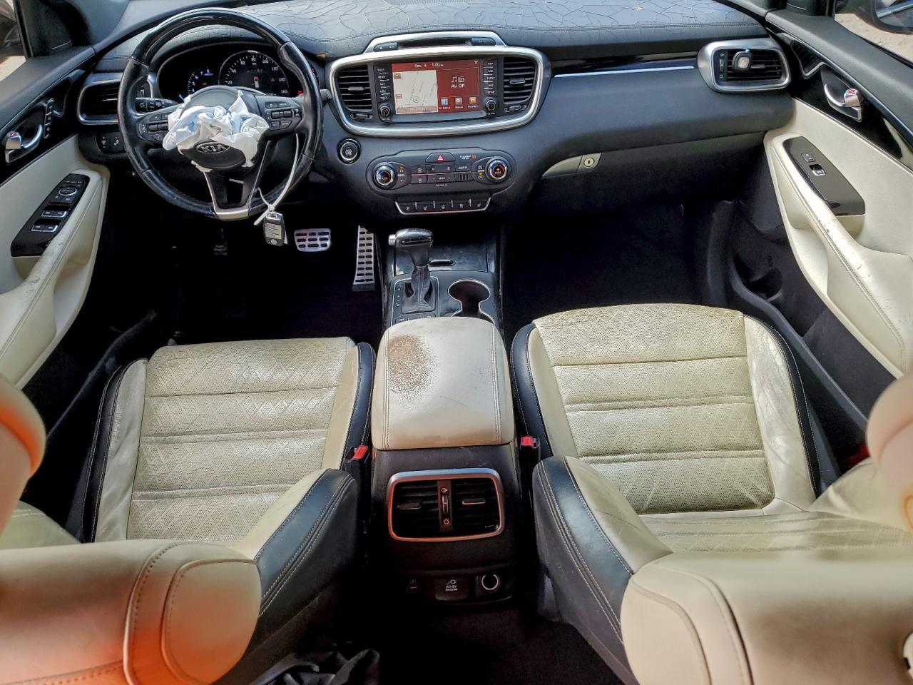 2016 KIA SORENTO