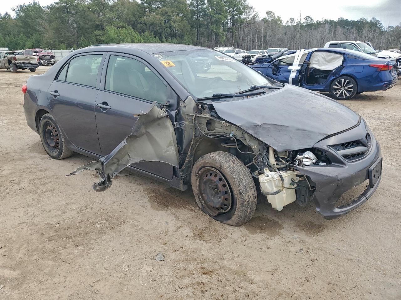 2011 TOYOTA COROLLA