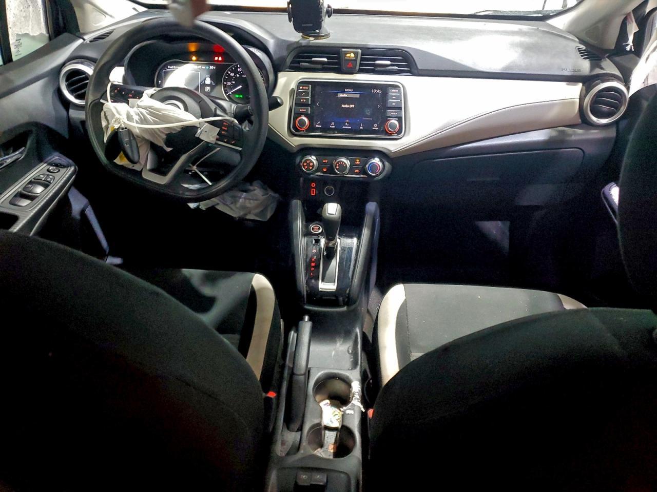 2021 NISSAN VERSA