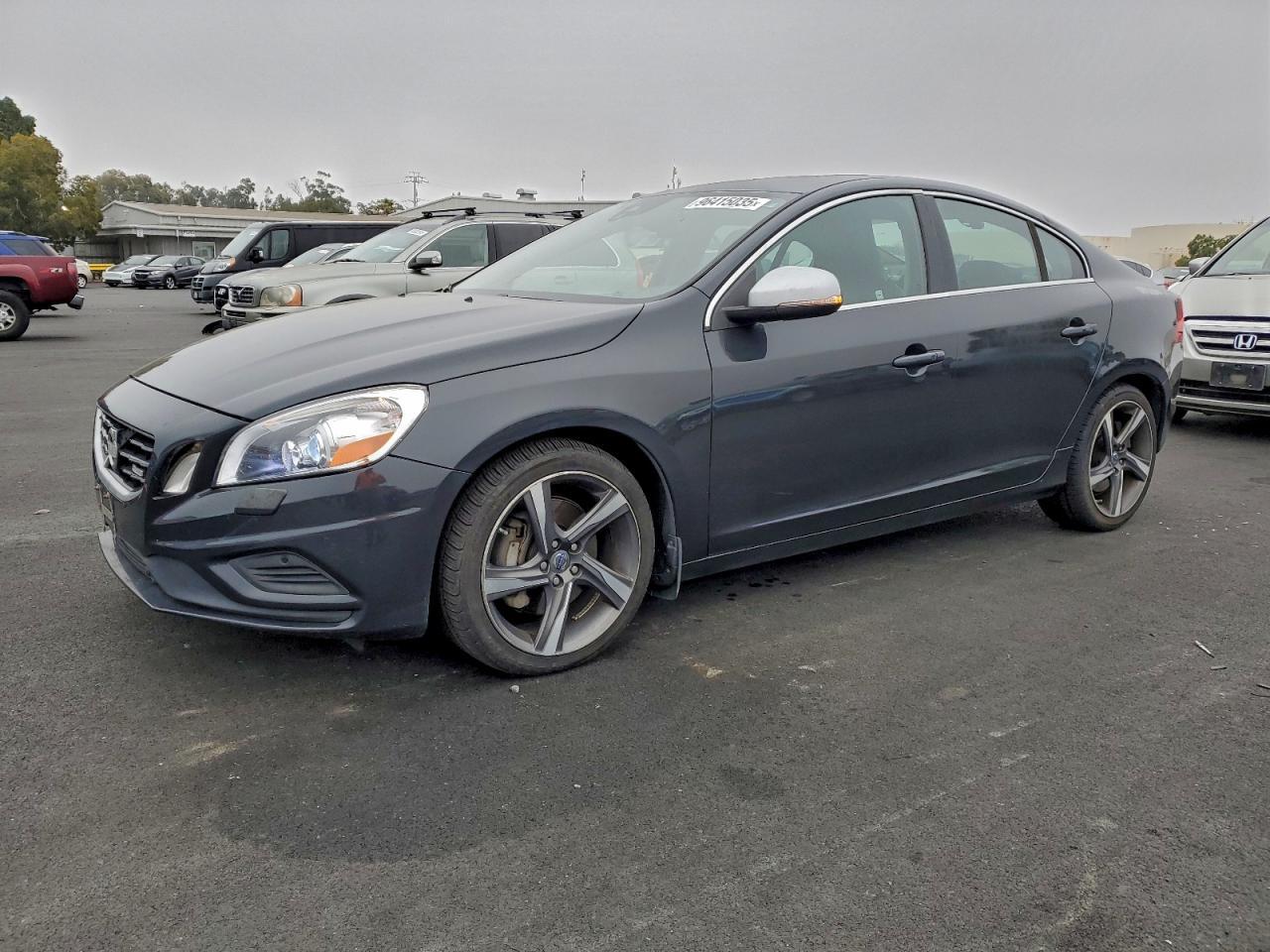 2012 VOLVO S60