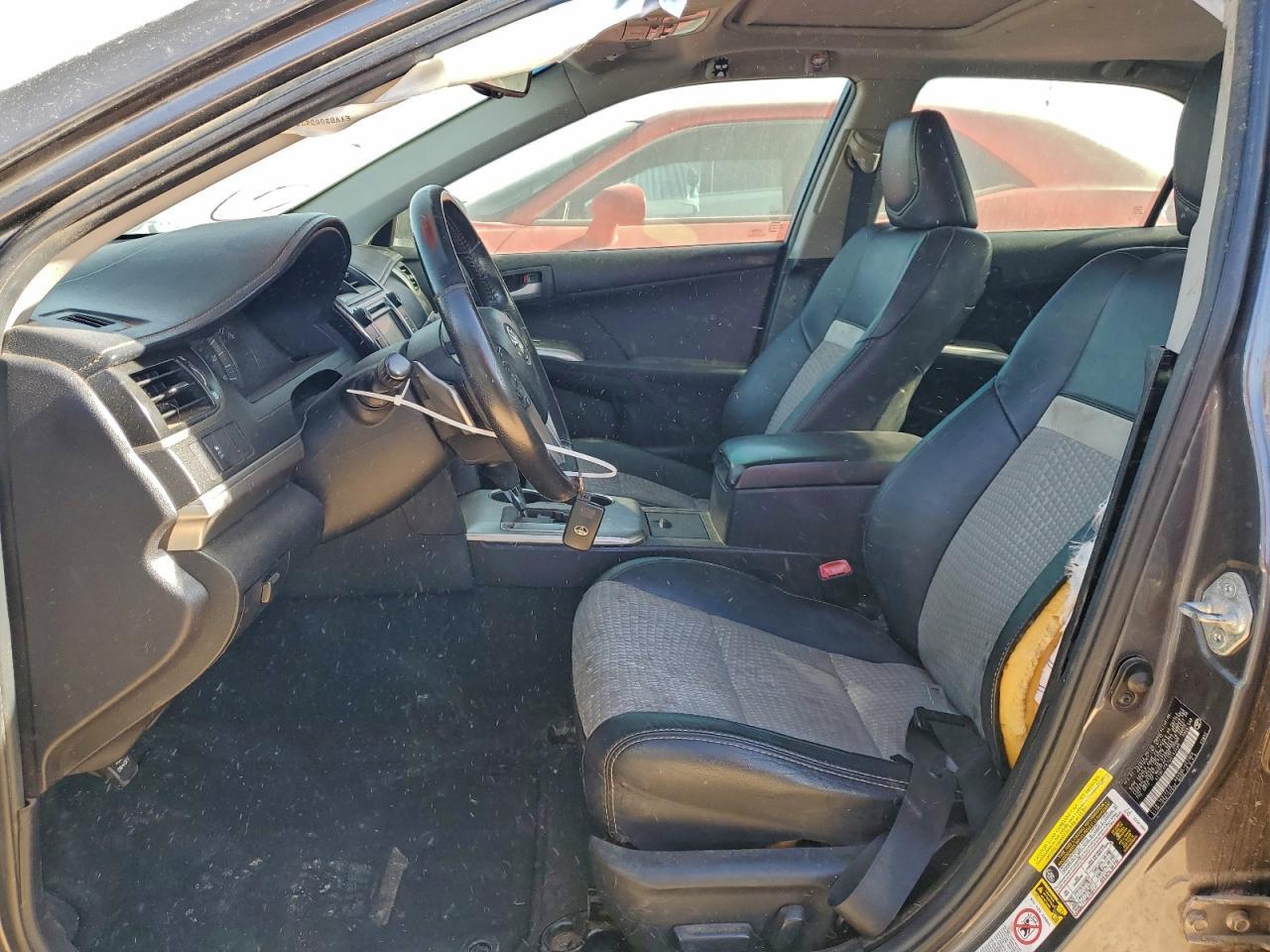 2012 TOYOTA CAMRY