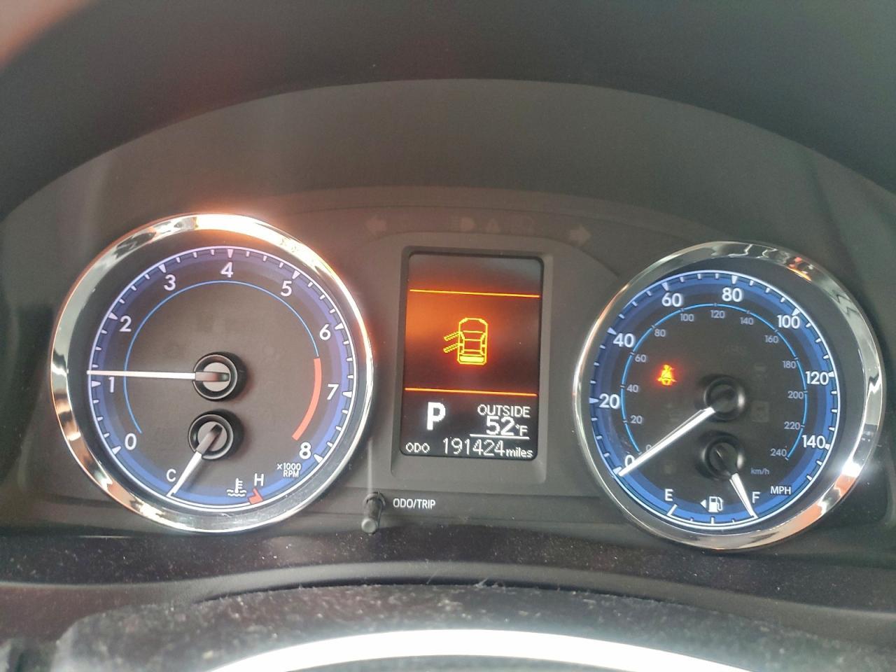 2017 TOYOTA COROLLA