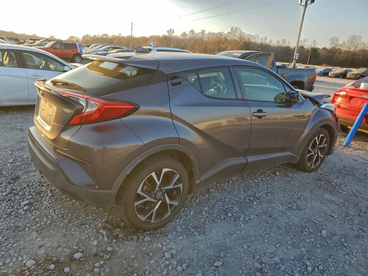 2018 TOYOTA C-HR
