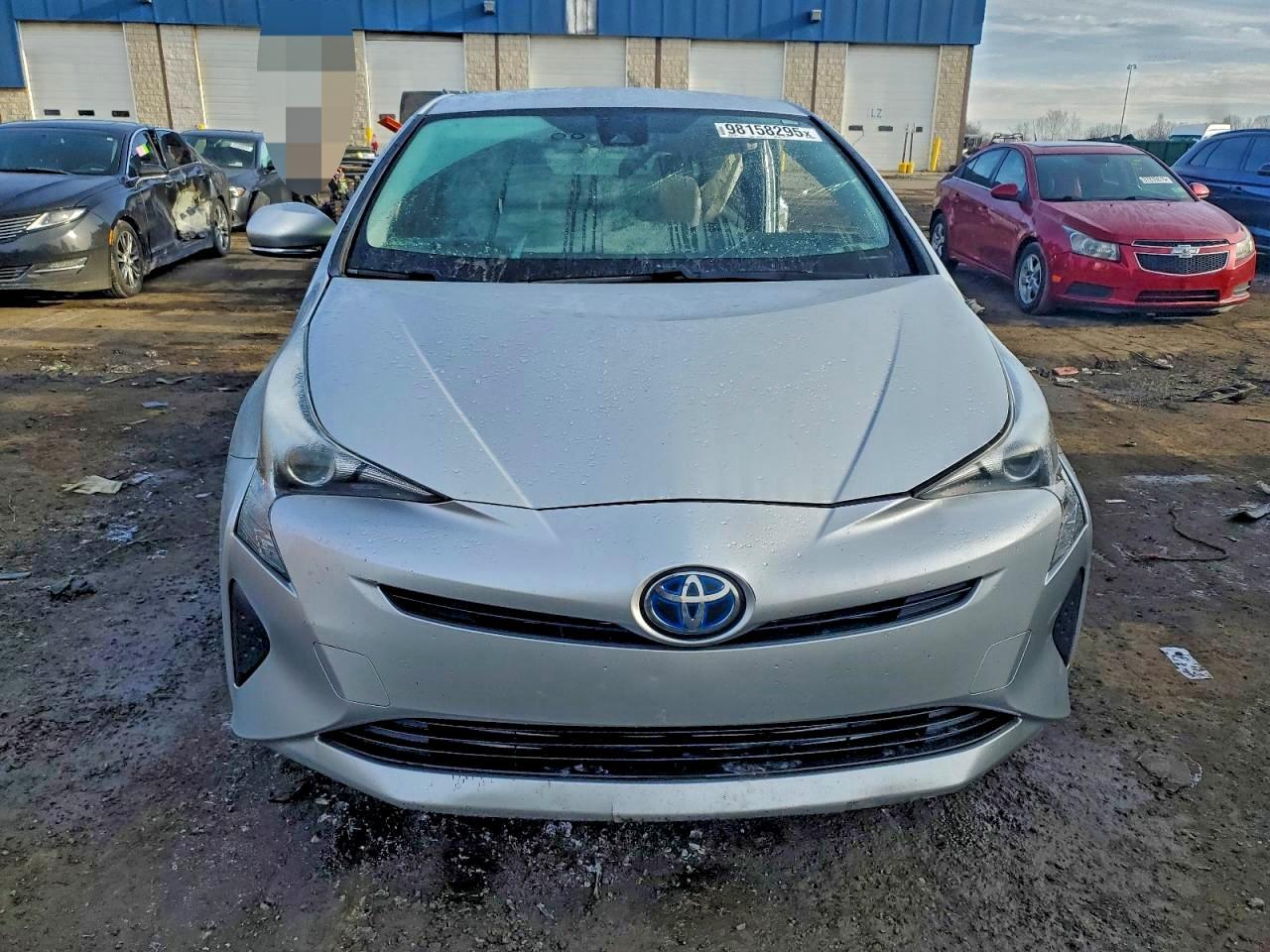 2017 TOYOTA PRIUS