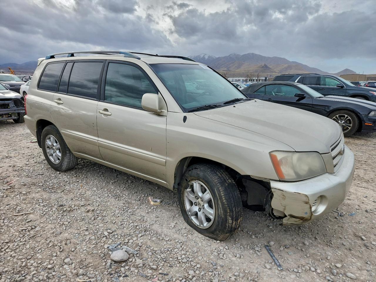 2001 TOYOTA HIGHLANDER