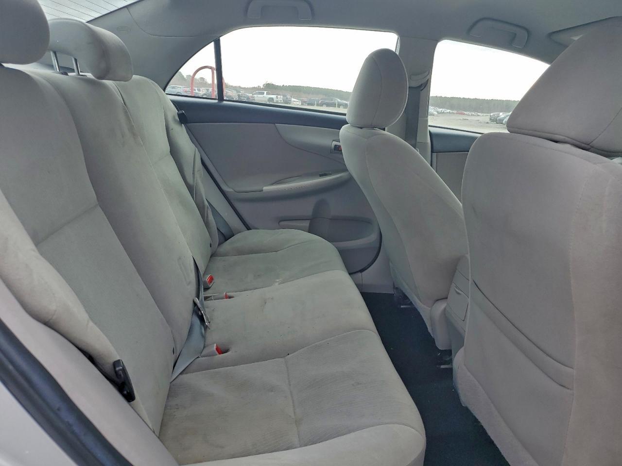 2013 TOYOTA COROLLA