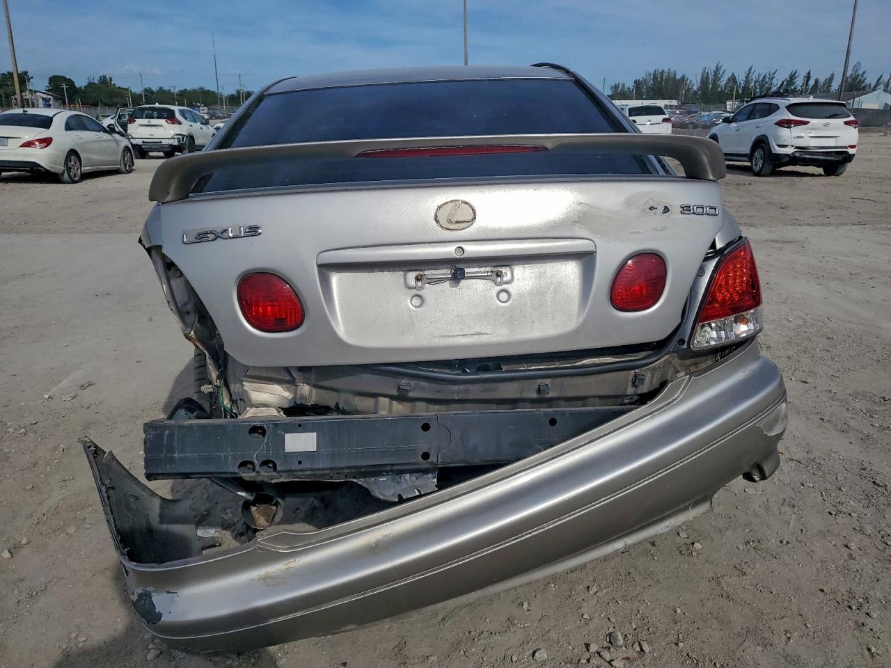2001 LEXUS GS 300
