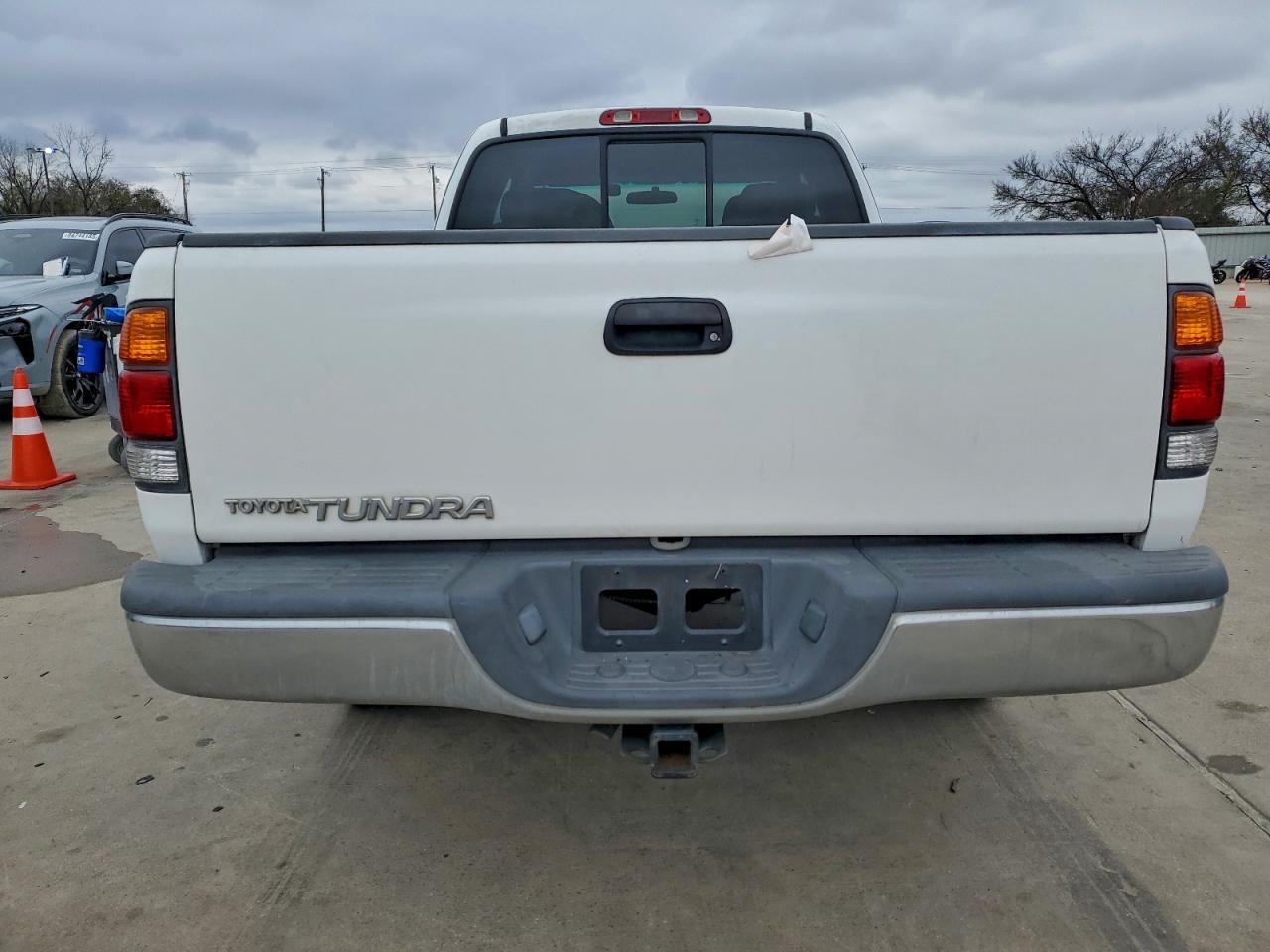 2002 TOYOTA TUNDRA