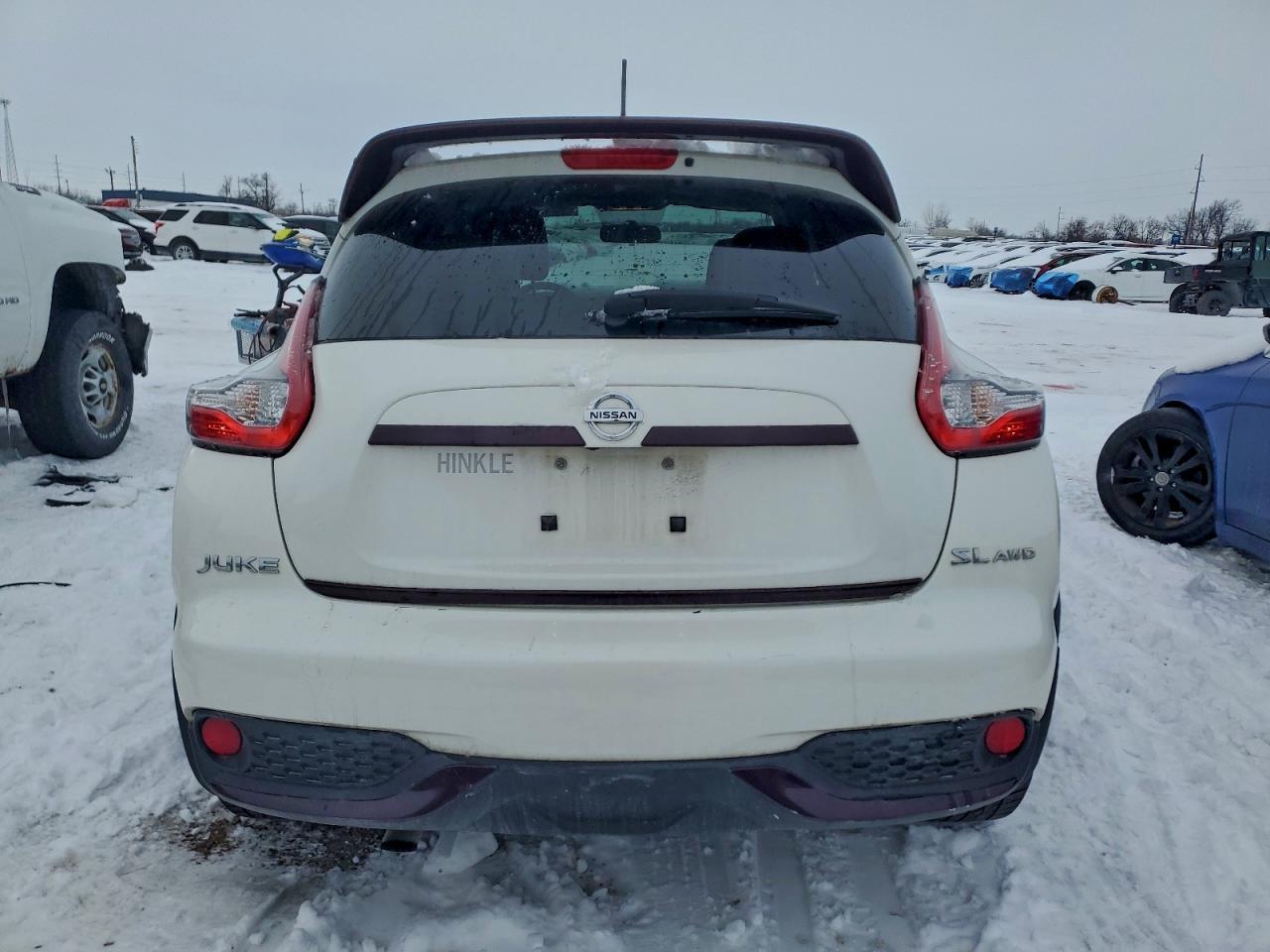 2015 NISSAN Juke