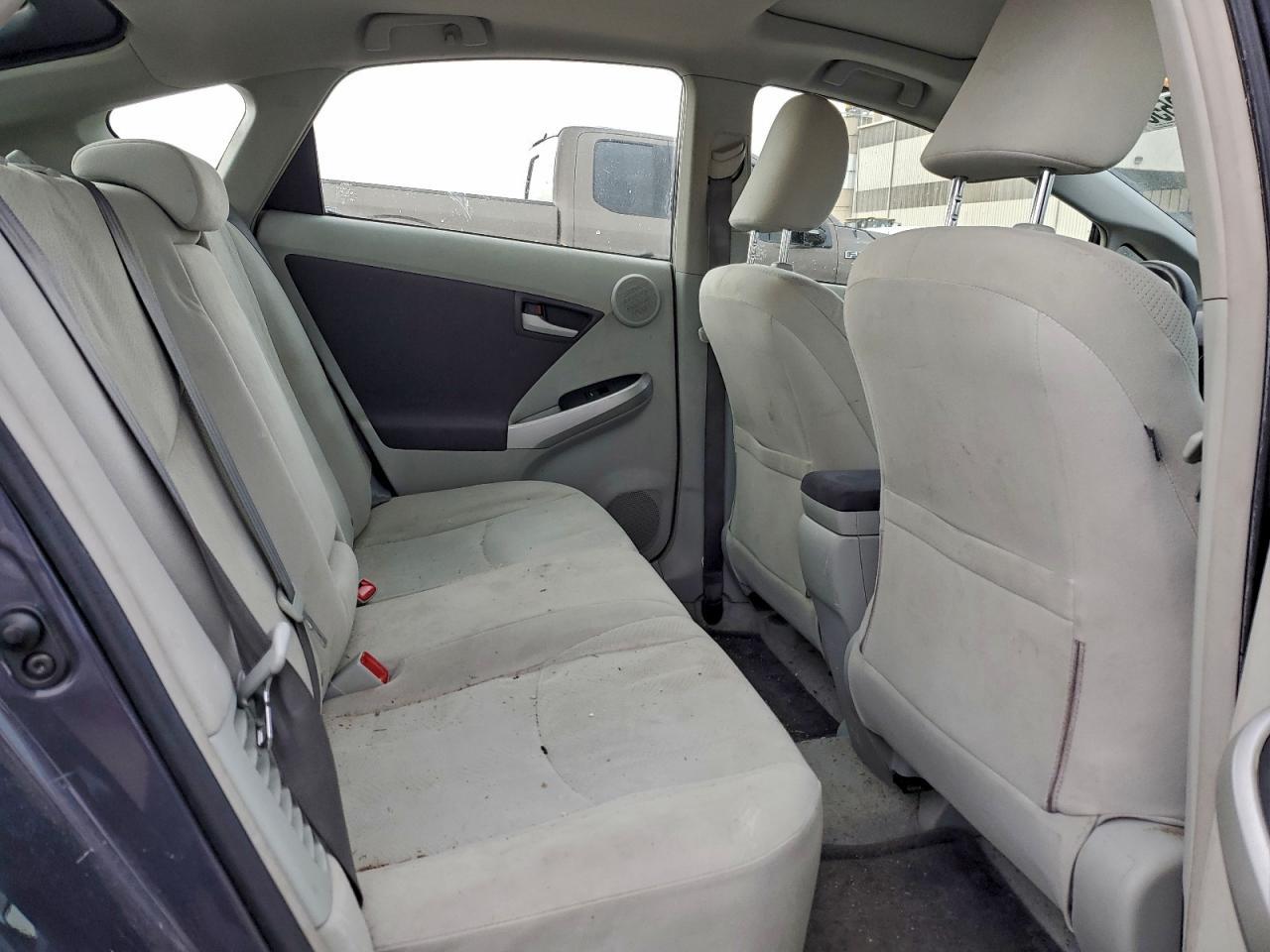 2011 TOYOTA PRIUS