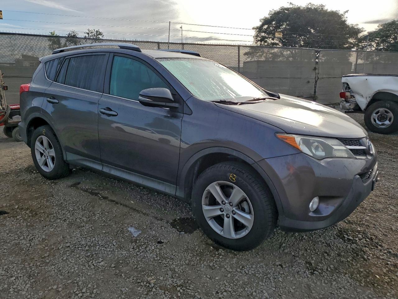 2014 TOYOTA RAV4