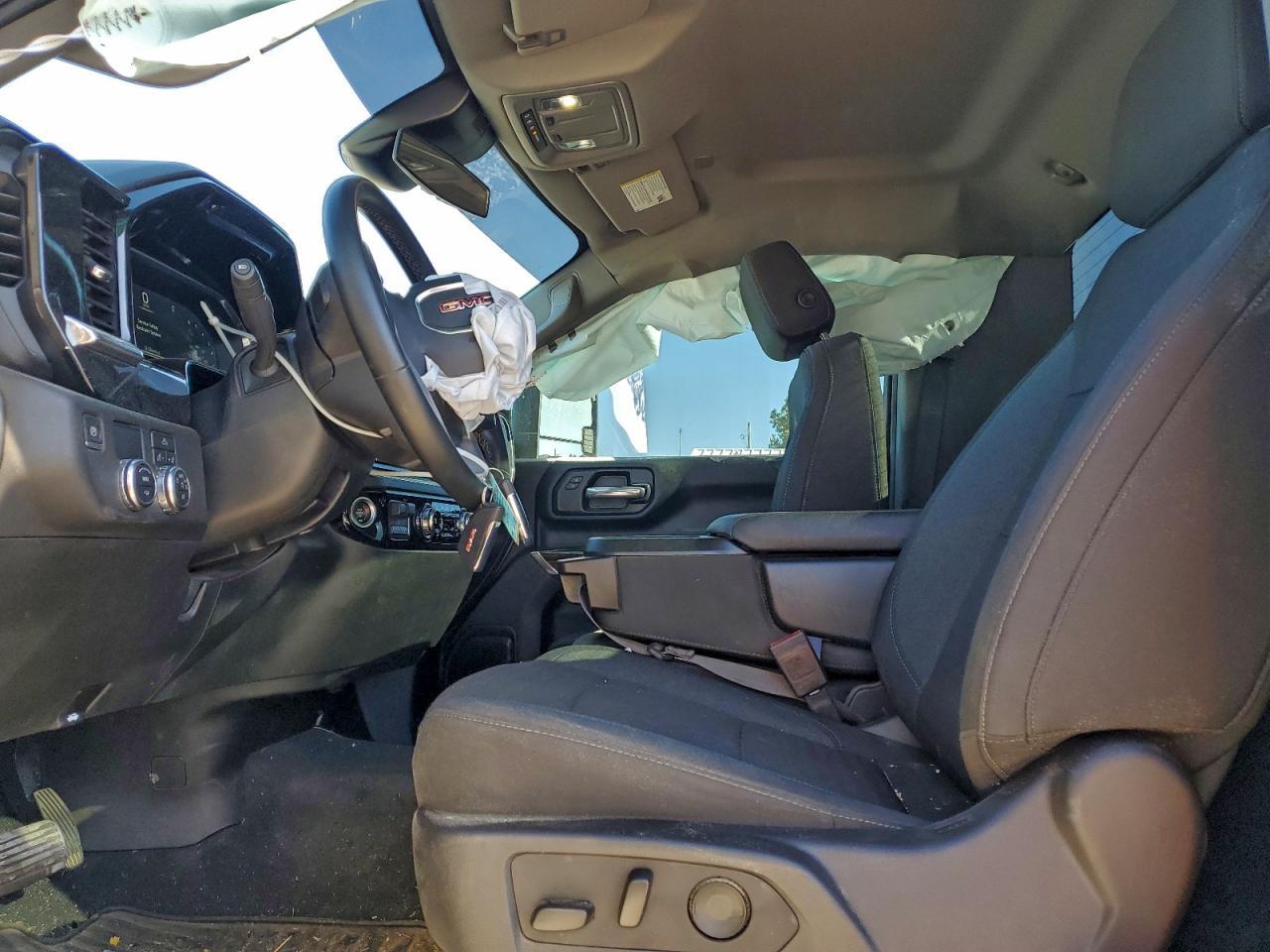 2024 GMC Sierra