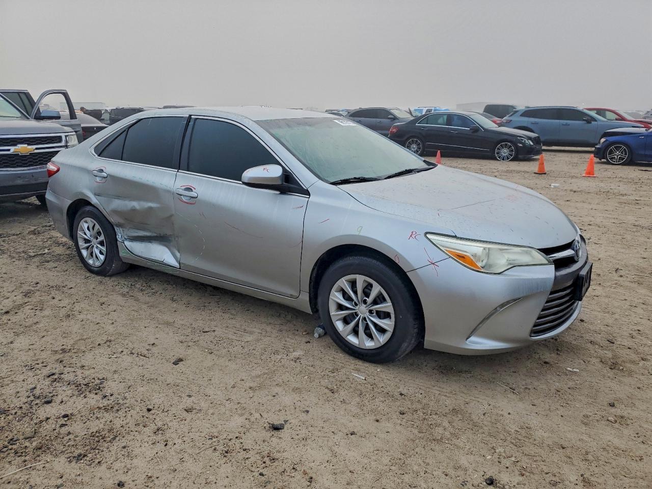 2015 TOYOTA CAMRY