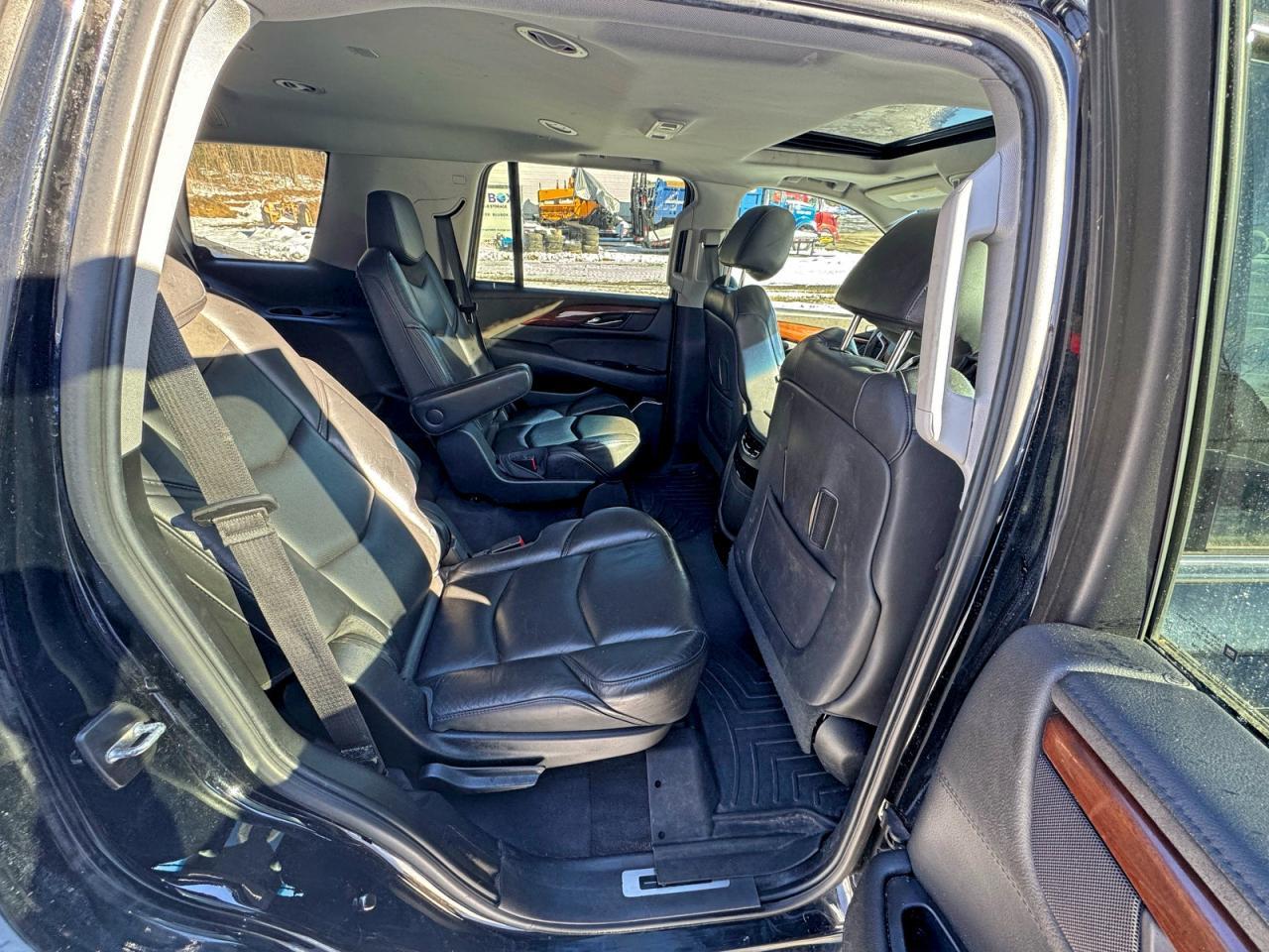 2018 CADILLAC ESCALADE