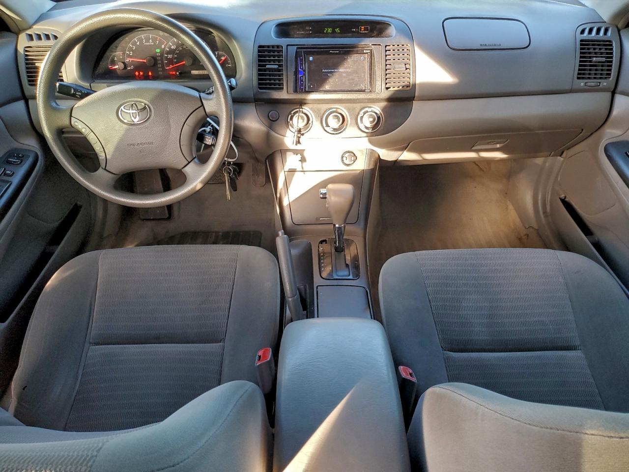 2005 TOYOTA CAMRY