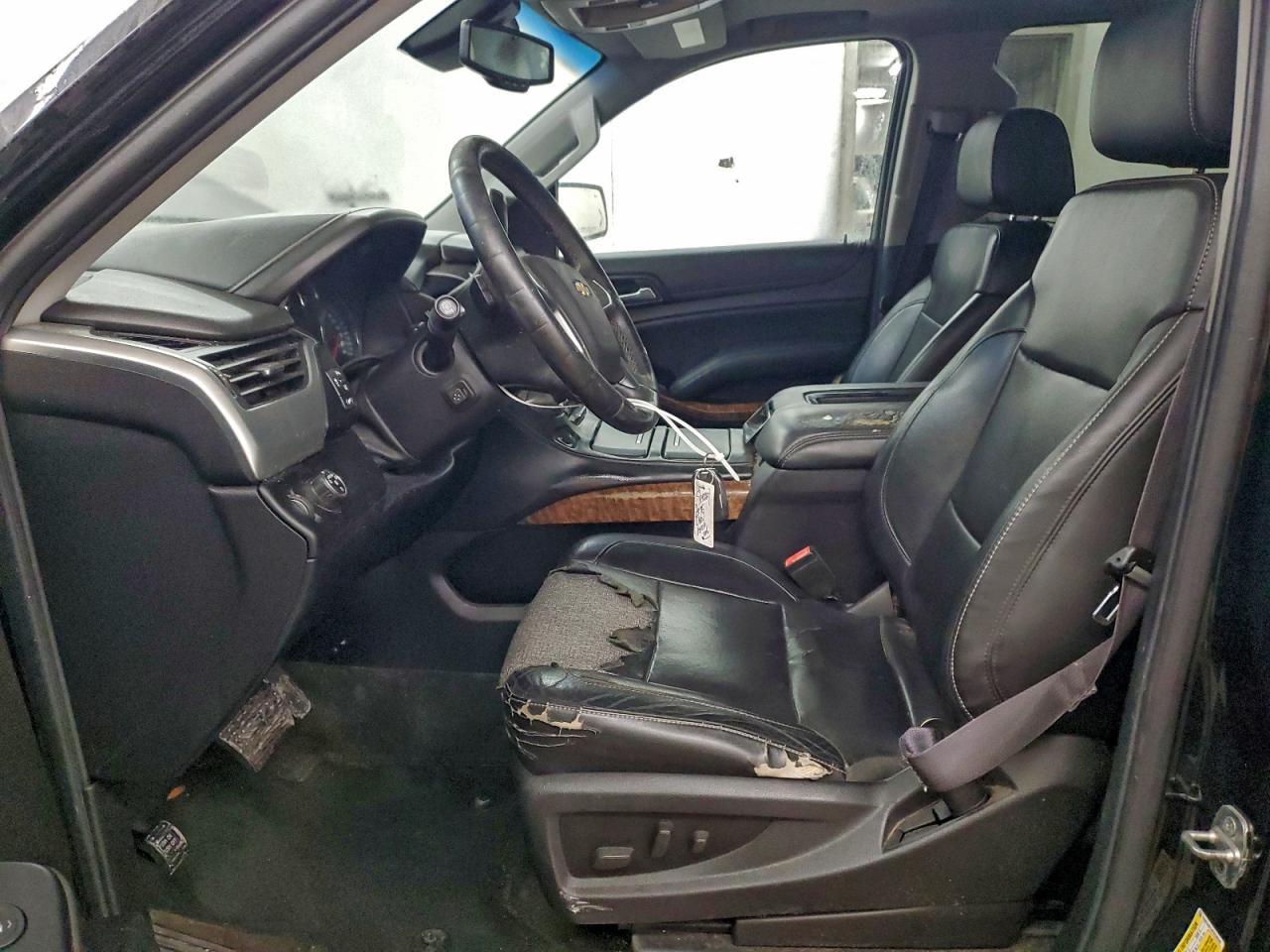 2015 CHEVROLET Suburban