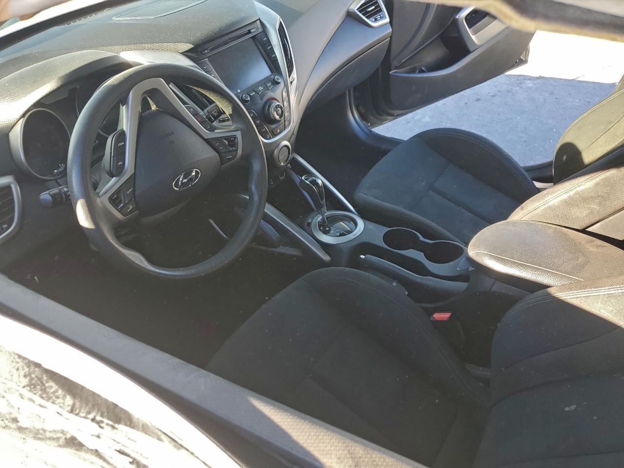 2016 HYUNDAI VELOSTER