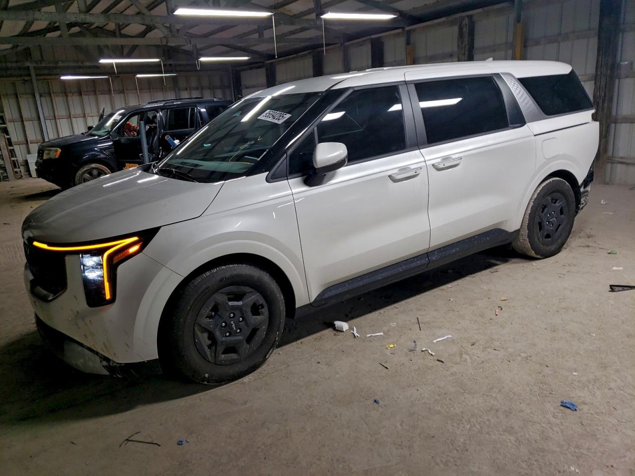 2025 KIA Carnival