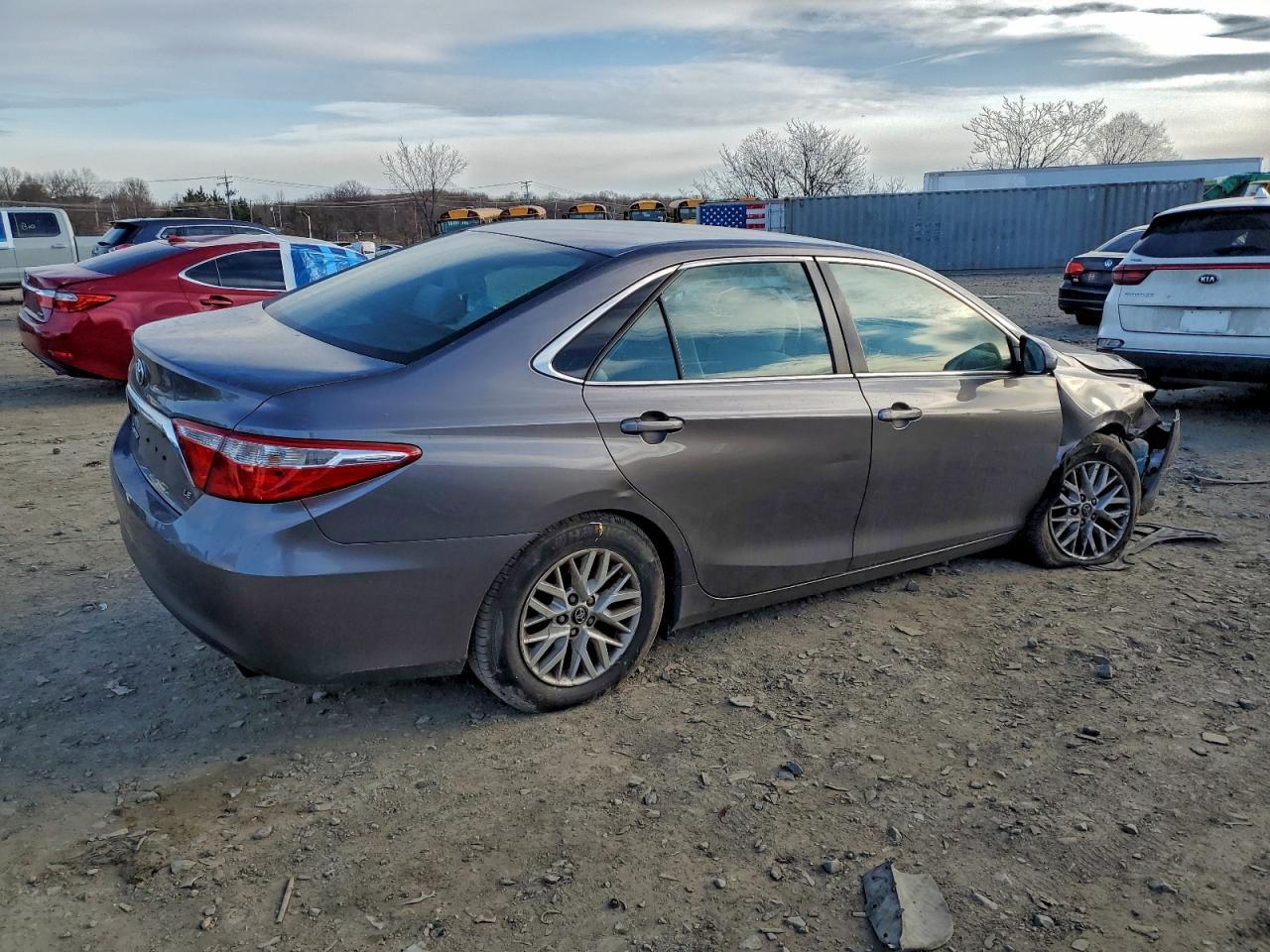 2017 TOYOTA CAMRY