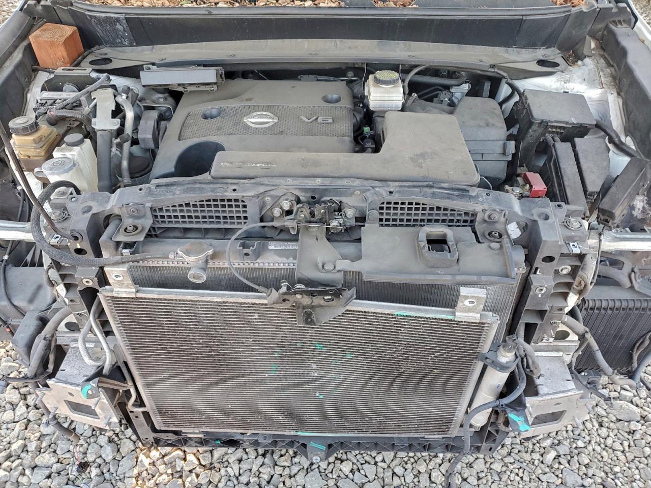 2013 NISSAN PATHFINDER