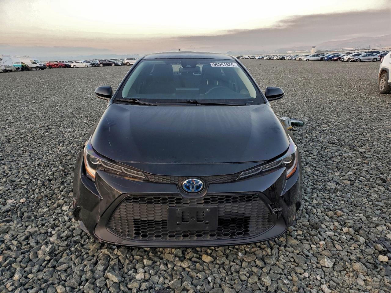 2022 TOYOTA COROLLA