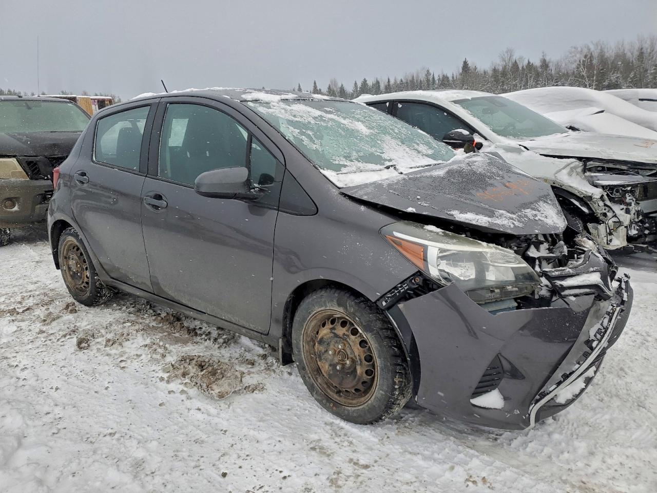 2016 TOYOTA YARIS