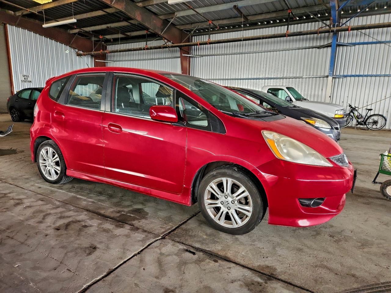 2011 HONDA FIT