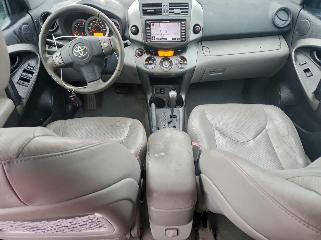 2011 TOYOTA RAV4