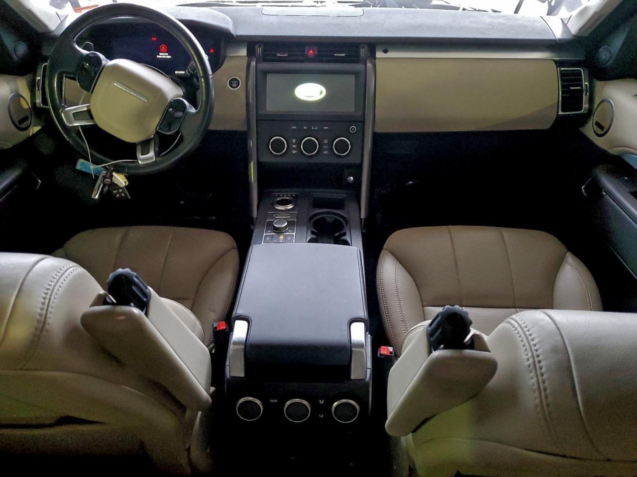 2020 LAND ROVER Discovery